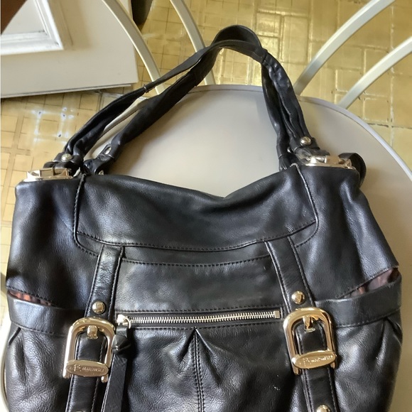 Black b.Makowsky Leather Bag with Silver hardware Excellent Condition Moto bag - Picture 2 of 12